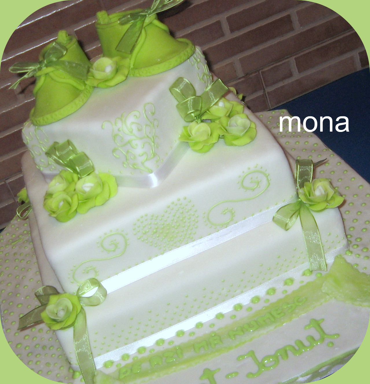 Imagine atasata: monthly_02_2010/post-105-126508893739.jpg
