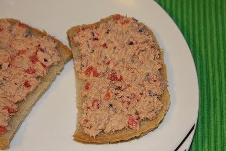 Imagine atasata: monthly_03_2010/post-107-126962595146.jpg