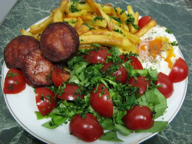 Imagine atasata: monthly_04_2012/post-1316-13335674243381.jpg