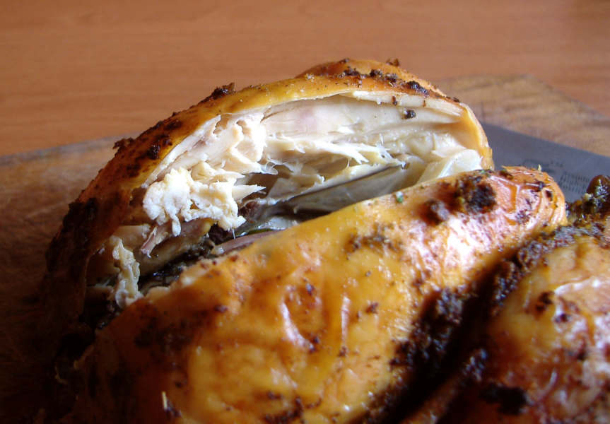 Imagine atasata: monthly_04_2012/post-168-13337145614432.jpg