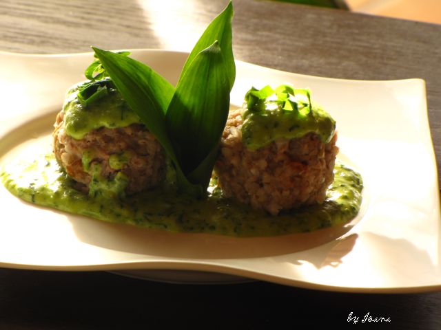 Imagine atasata: monthly_04_2012/post-479-13351981583407.jpg