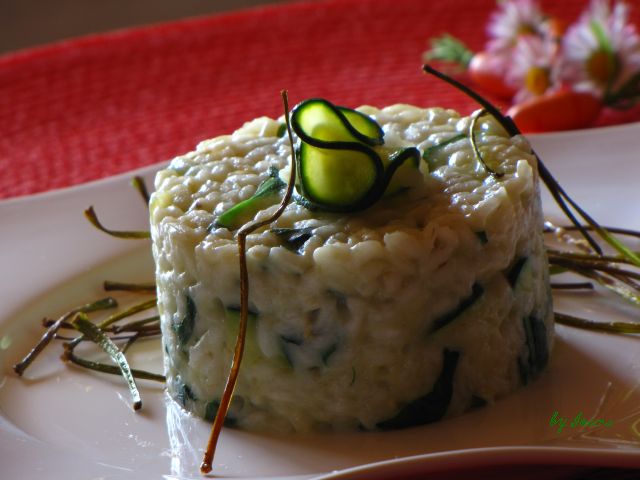 Imagine atasata: monthly_04_2012/post-479-13353590464868.jpg