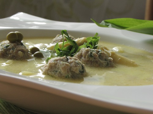 Imagine atasata: monthly_05_2011/post-479-1306137029206.jpg