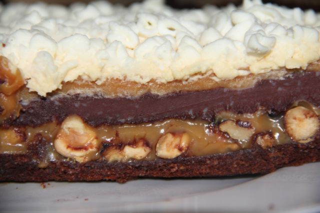 Imagine atasata: monthly_06_2014/post-133-14035344130449.jpg