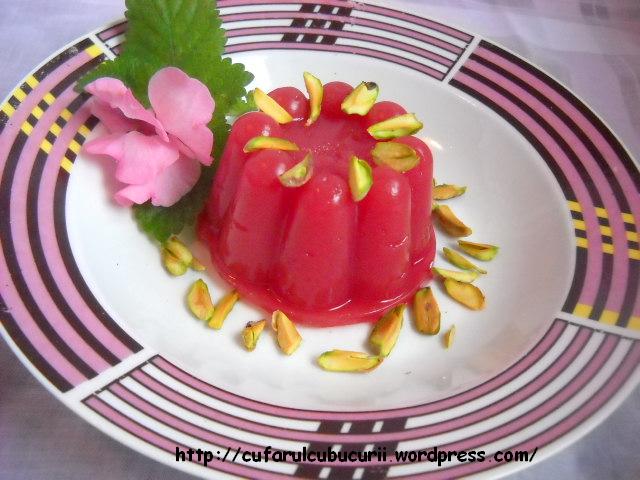 Imagine atasata: monthly_07_2012/post-1400-13420067329945.jpg