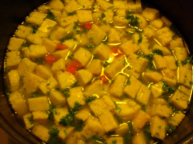 Imagine atasata: monthly_07_2012/post-183-13423819852305.jpg