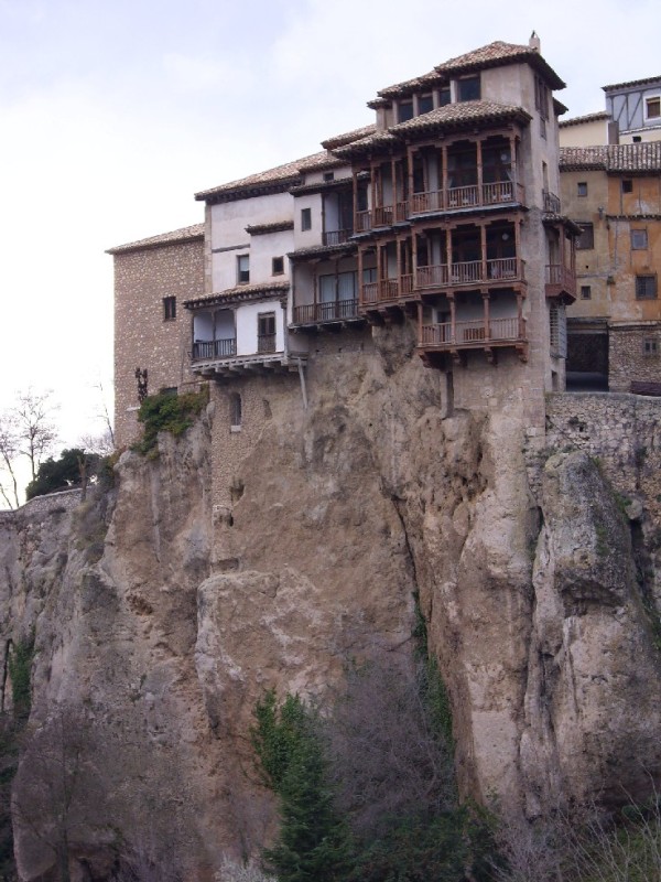 Imagine atasata: monthly_08_2010/post-314-128179163868.jpg