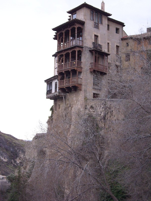 Imagine atasata: monthly_08_2010/post-314-128179165043.jpg