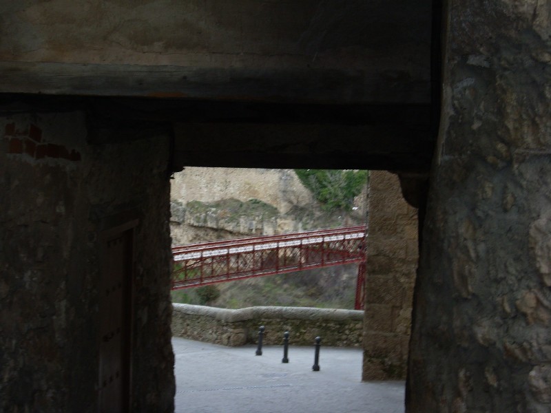 Imagine atasata: monthly_08_2010/post-314-128179177107.jpg