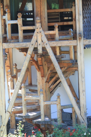 Imagine atasata: monthly_09_2010/post-9-128396674161.jpg