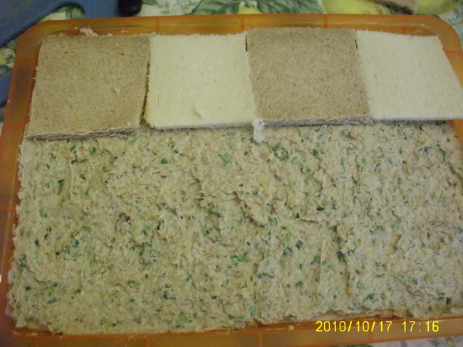 Imagine atasata: monthly_10_2010/post-16-12874991707.jpg