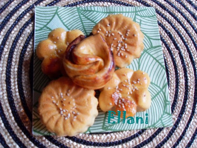 Imagine atasata: monthly_10_2011/post-1267-13188715090056.jpg