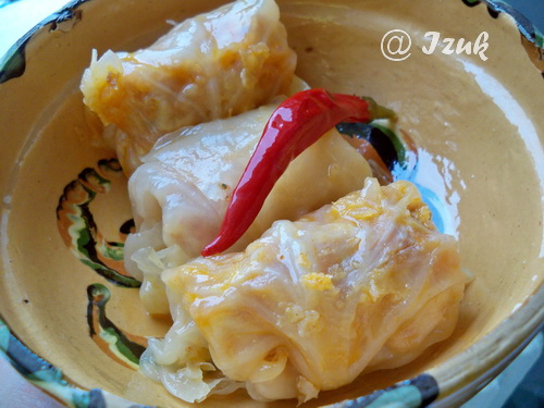 Imagine atasata: monthly_12_2012/post-780-13543596672609.jpg